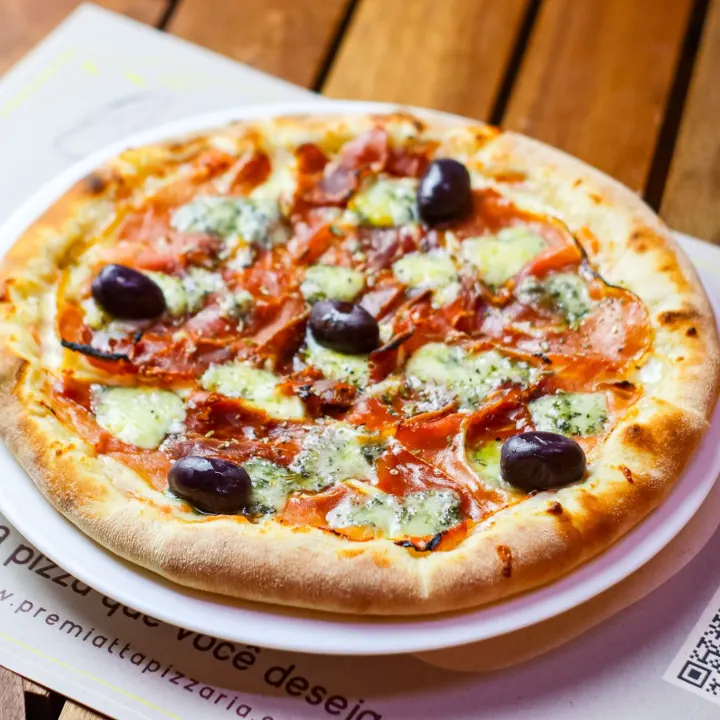 Pizza Premiatta